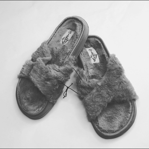 sole mates Shoes - Super soft slipper slides